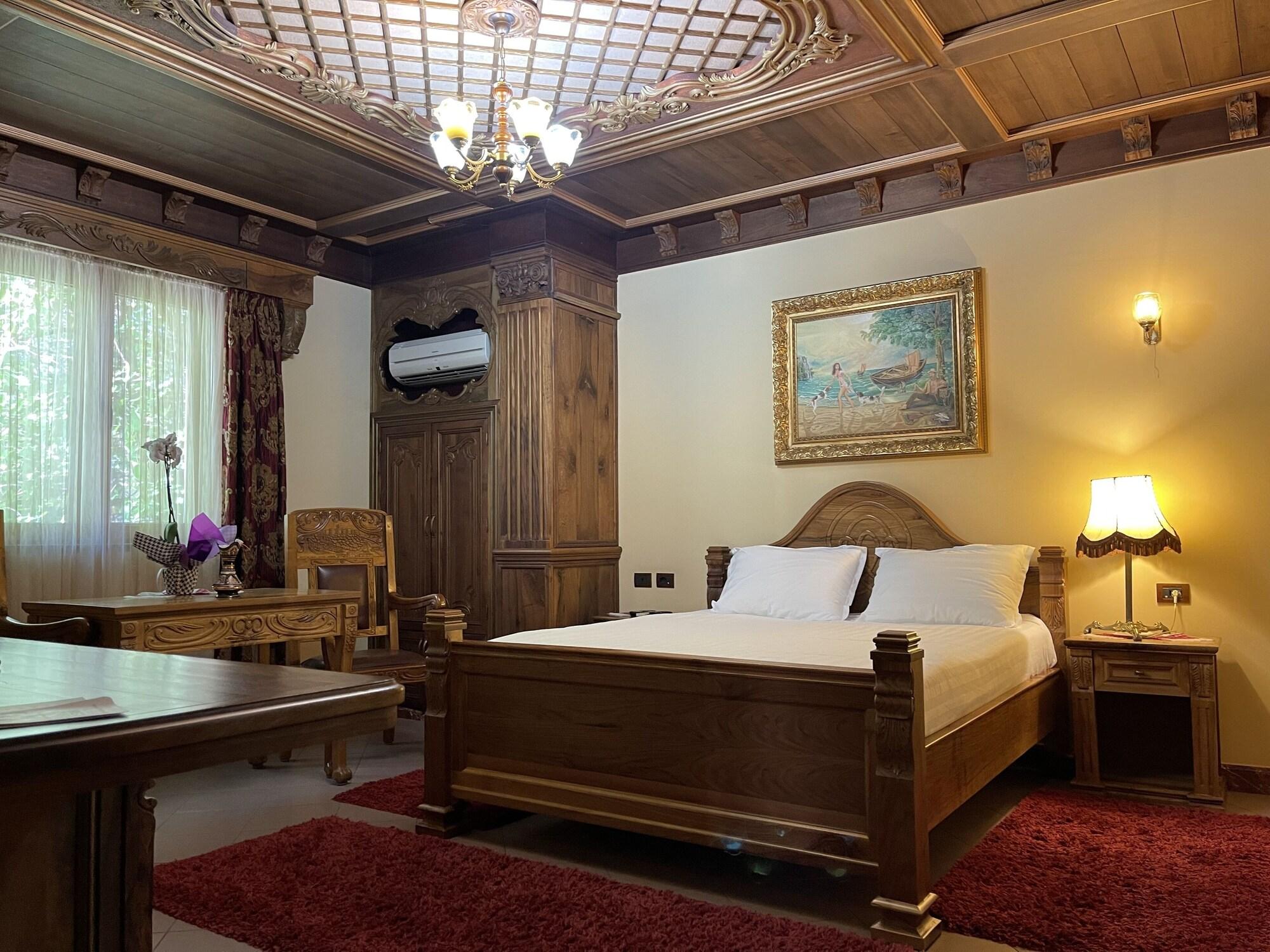 Brilant Antik Hotel Tirana Exterior photo