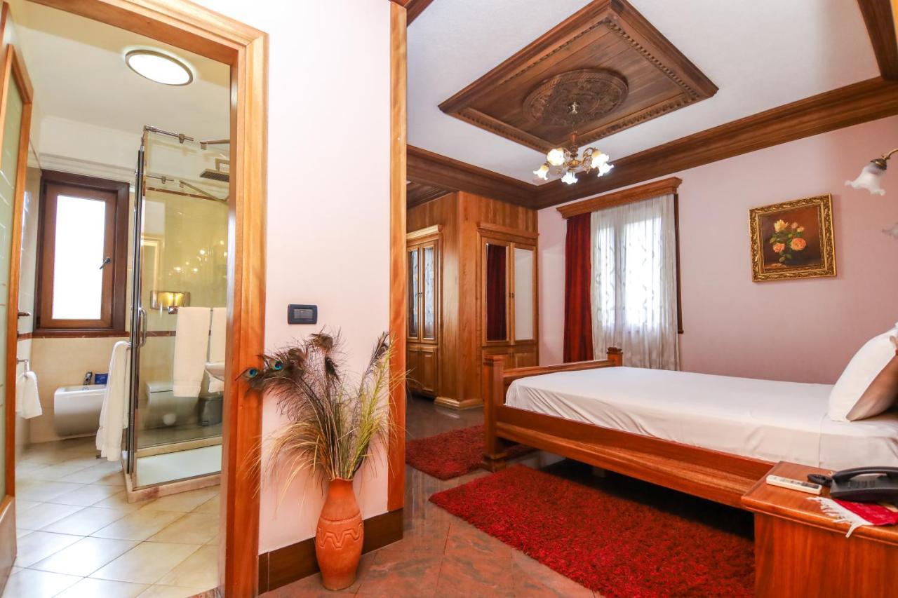 Brilant Antik Hotel Tirana Exterior photo