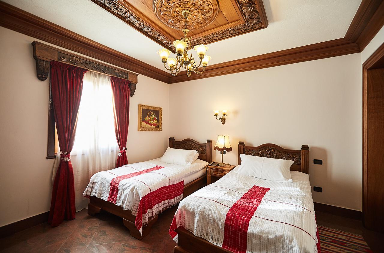 Brilant Antik Hotel Tirana Exterior photo