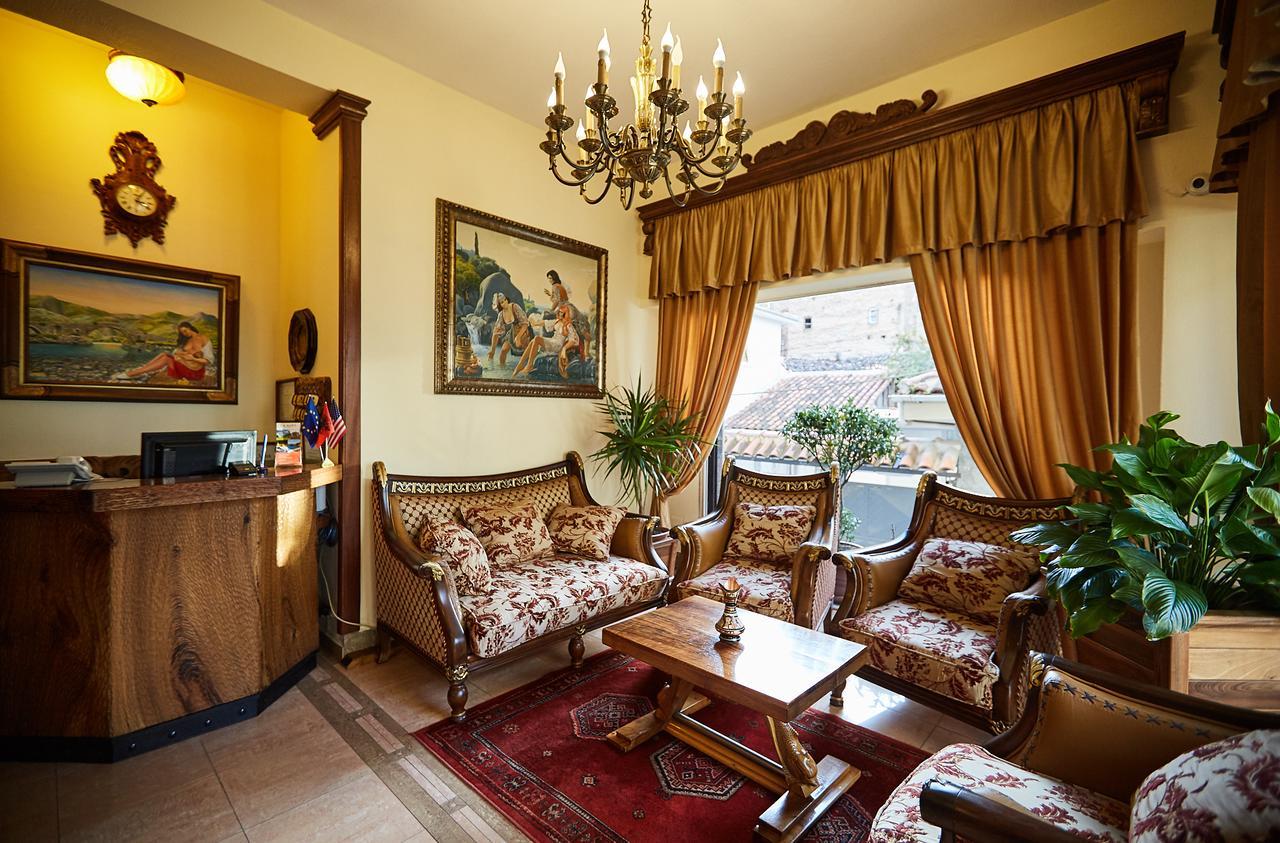 Brilant Antik Hotel Tirana Exterior photo