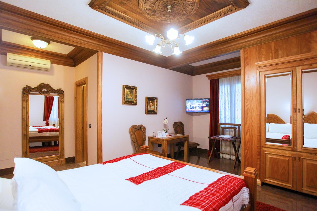 Brilant Antik Hotel Tirana Exterior photo